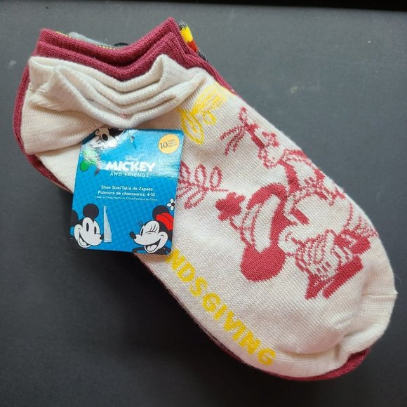 NWT Disney Mickey Mouse and Friends 10 Pairs No Show Socks Shoe Size 4-10 - Picture 2 of 10